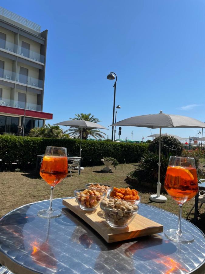 Hotel Diplomatic Bellaria-Igea Marina Luaran gambar